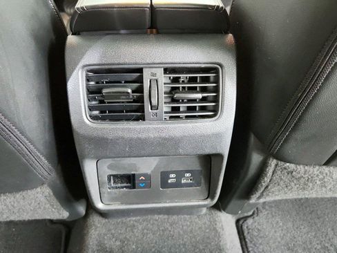 Used 2022 Nissan Rogue SL AWD/4WD image 22