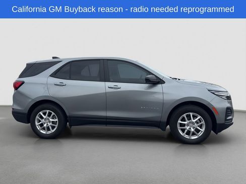 Used 2023 Chevrolet Equinox LS w/ Driver Confidence II Package FWD image 7