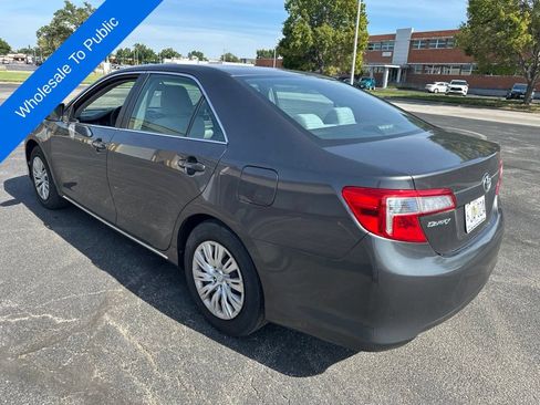 Used 2012 Toyota Camry LE FWD image 7