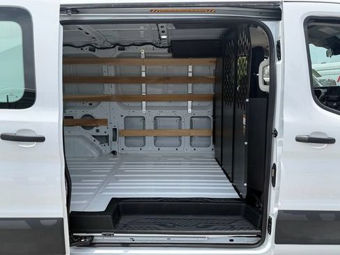 Used 2025 Ford Transit 250 Low Roof w/ Exterior Upgrade Package RWD image 13