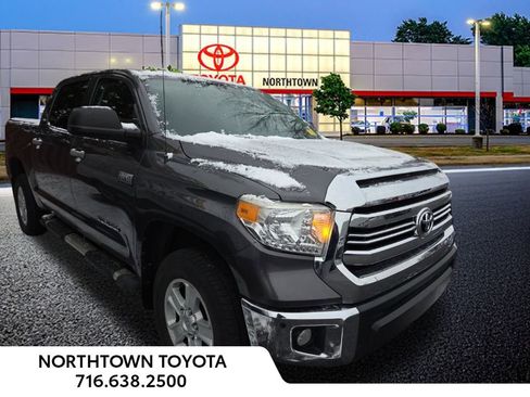 Used 2016 Toyota Tundra SR5 image 1