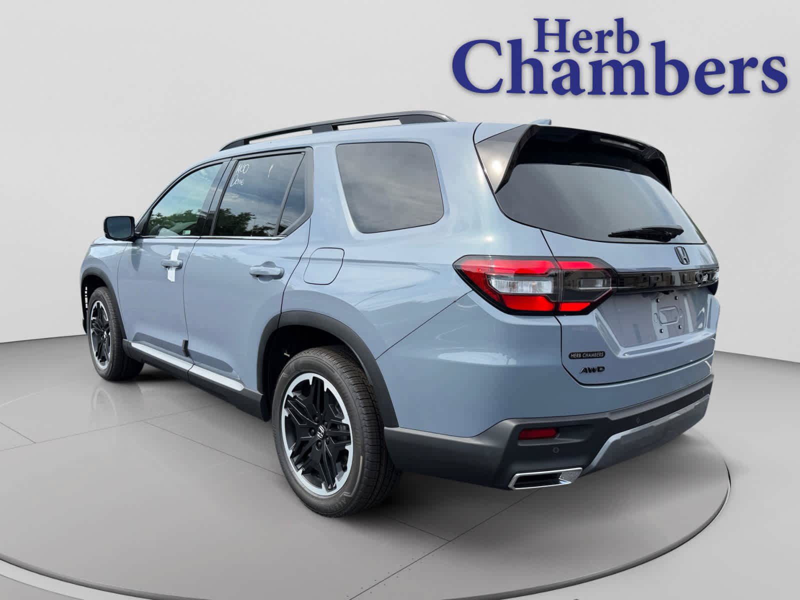 New 2026 Honda Pilot image 3