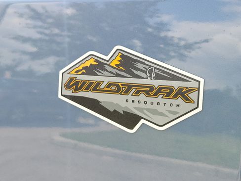 Used 2024 Ford Bronco Wildtrak AWD/4WD image 10