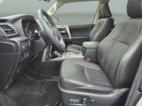 Used 2022 Toyota 4Runner Limited image 21