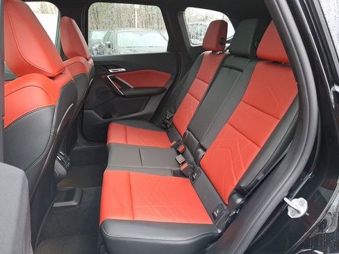 Used 2025 BMW X1 xDrive28i w/ Technology Package image 8