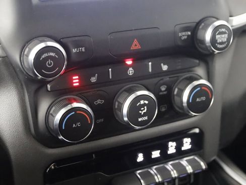 Used 2022 RAM 1500 Big Horn image 8