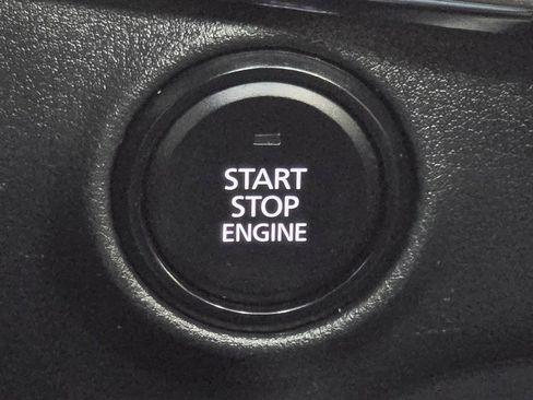 Used 2024 MAZDA MAZDA3 s image 30