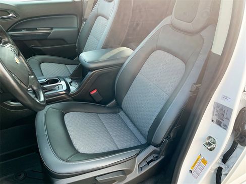 Used 2022 Chevrolet Colorado Z71 image 19