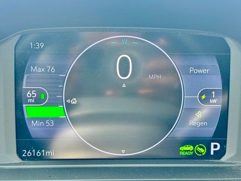 Used 2023 Chevrolet Bolt EUV LT w/ Driver Confidence Package FWD image 21