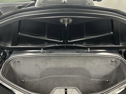 Certified 2024 Chevrolet Corvette Stingray Preferred Conv w/ Stealth Interior Trim Package RWD image 23