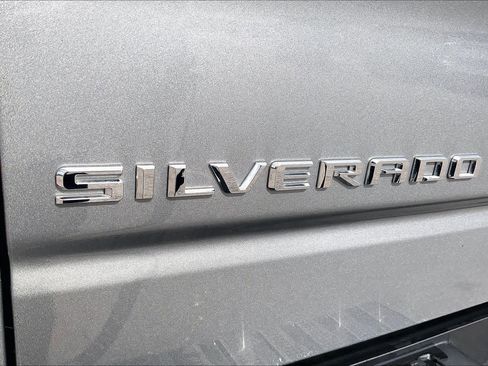 Certified 2025 Chevrolet Silverado 1500 LT image 29