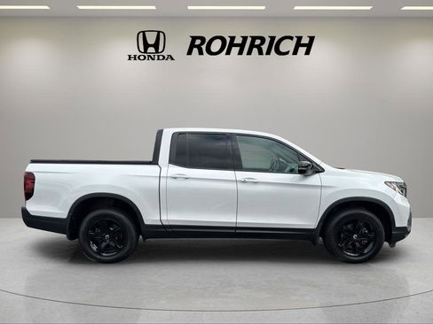 Used 2021 Honda Ridgeline Black Edition image 4