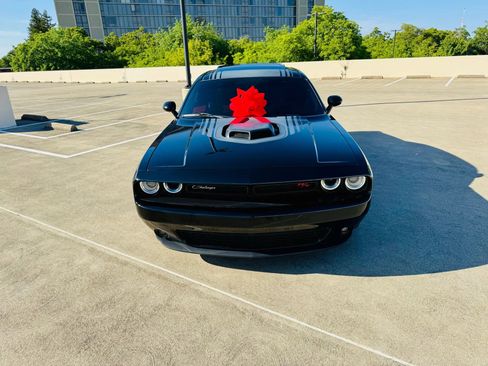 Used 2016 Dodge Challenger R/T Plus image 5