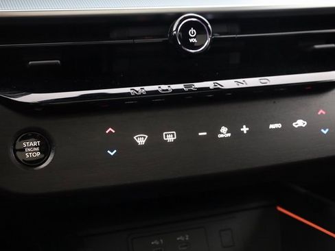 Certified 2025 Nissan Murano SL image 22