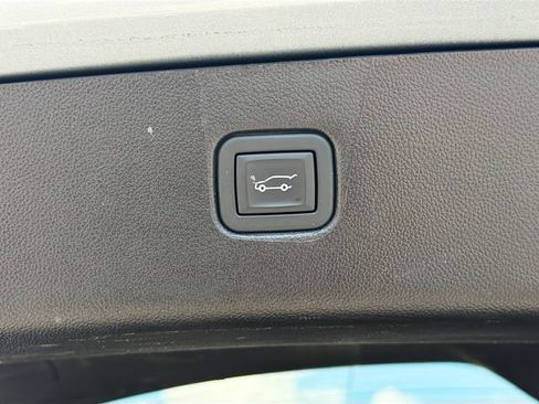 Used 2024 Chevrolet Blazer RS w/ Driver Confidence II Package FWD image 13