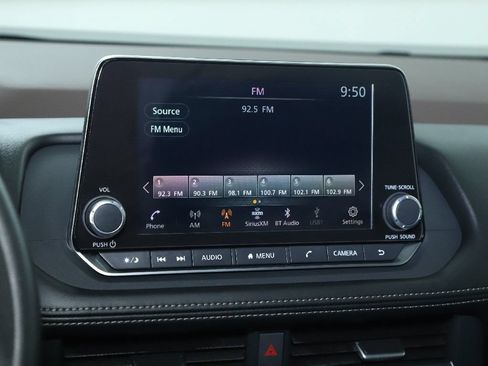 Certified 2023 Nissan Rogue SV AWD/4WD image 24