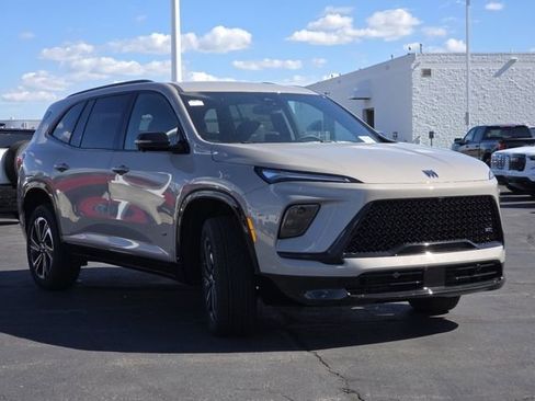 New 2026 Buick Enclave Sport Touring w/ LPO, Floor Liner Package image 11