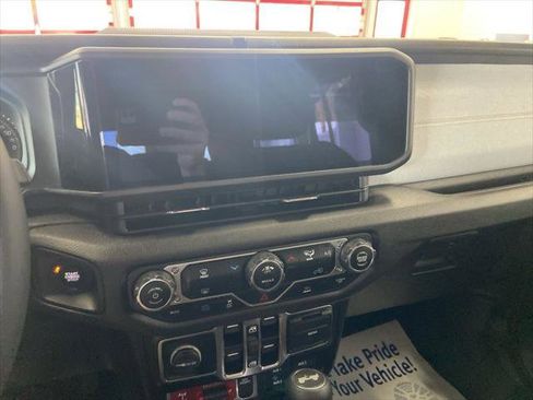 Certified 2025 Jeep Wrangler Unlimited Sport S 4xe AWD/4WD image 39