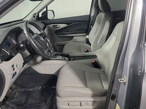 Used 2020 Honda Pilot Touring image 20