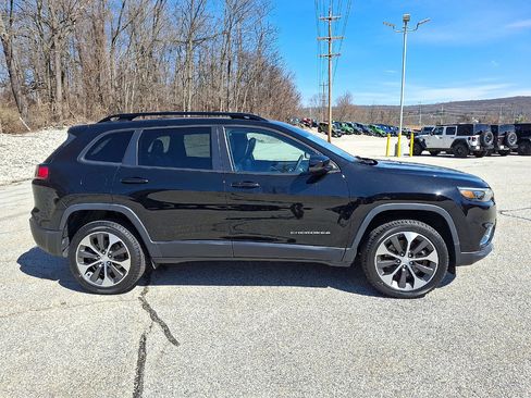Certified 2022 Jeep Cherokee Limited w/ Elite Package image 26