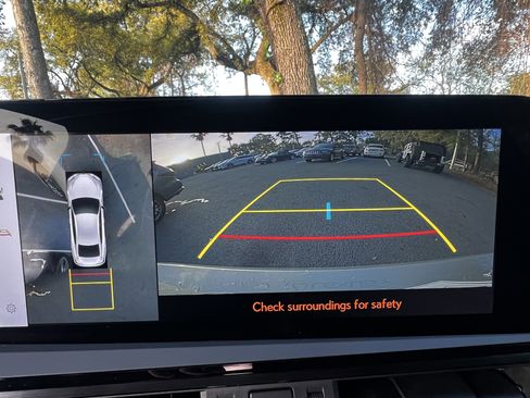 Used 2024 Lexus ES 300h Ultra Luxury w/ Accessory Package (Z2) image 27