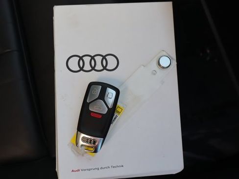 Used 2024 Audi Q5 2.0T Premium Plus AWD/4WD image 54