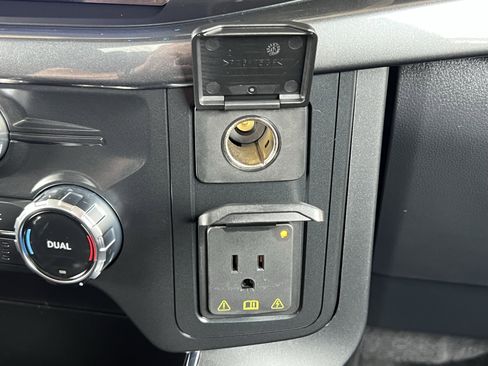 Used 2022 Ford F150 XLT w/ Equipment Group 302A High image 44