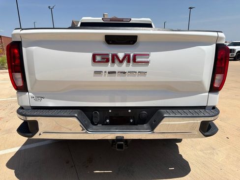 Used 2023 GMC Sierra 1500 Pro w/ Pro Value Package AWD/4WD image 4