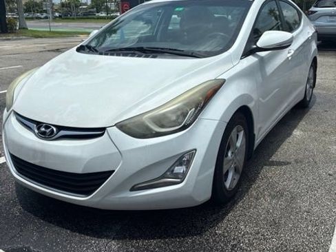 Used 2016 Hyundai Elantra Value Edition FWD image 2