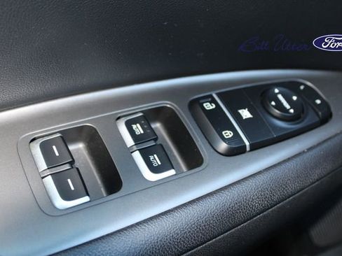 Used 2019 Kia Optima S image 19