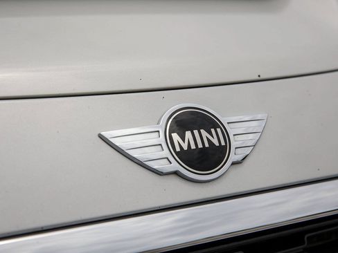 Used 2012 MINI Cooper John Cooper Works w/ Technology Pkg FWD image 16