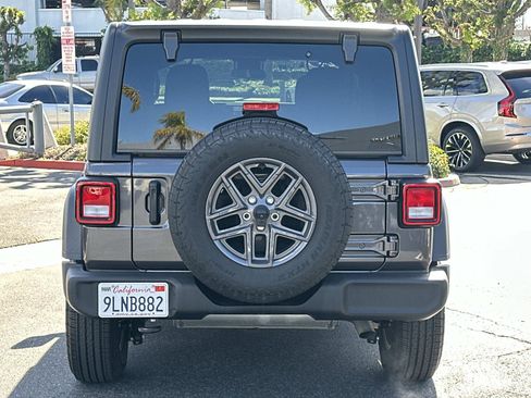 Used 2024 Jeep Wrangler Unlimited Sport image 5