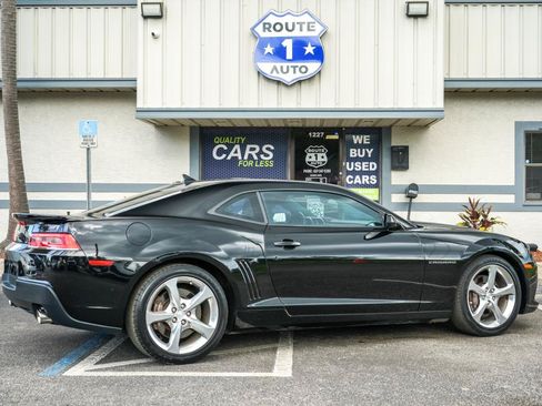 Used 2014 Chevrolet Camaro SS w/ RS Package RWD image 3