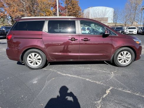 Used 2016 Kia Sedona LX w/ Option Group 020 image 8
