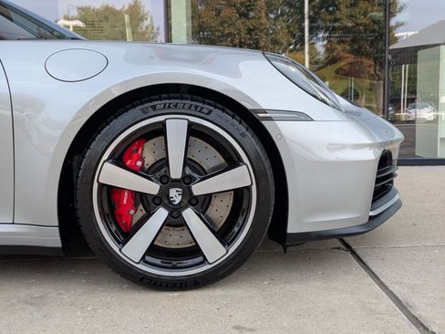 Used 2025 Porsche 911 Carrera S image 11