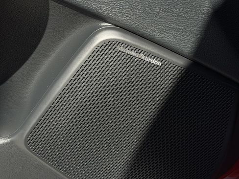 Certified 2025 Kia Soul GT-Line w/ GT-Line Technology Package FWD image 23
