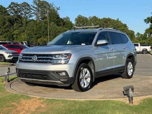 Used 2018 Volkswagen Atlas SE FWD image 11