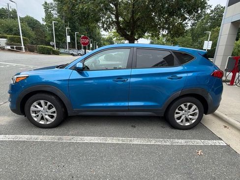 Used 2019 Hyundai Tucson SE w/ Cargo Package AWD/4WD image 4