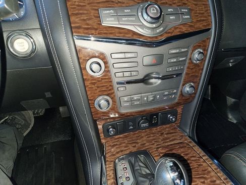 Used 2020 Nissan Armada Platinum w/ Captain's Chairs Package image 21