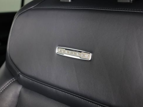 Used 2025 Ford Expedition Platinum AWD/4WD image 59