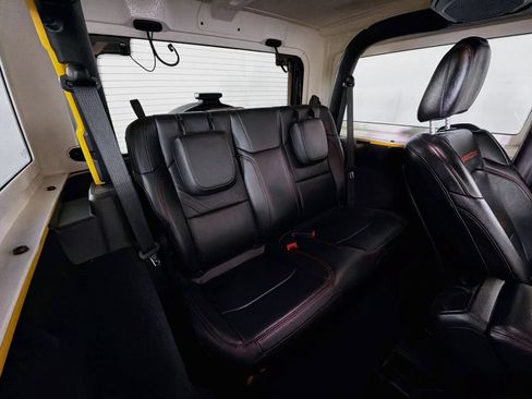 Used 2019 Jeep Wrangler Rubicon w/ Uconnect 4C Nav & Sound Group AWD/4WD image 27