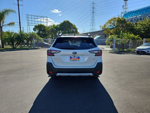 Used 2023 Subaru Outback Limited XT image 6