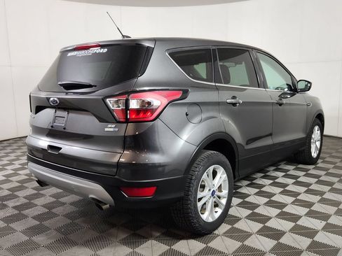 Used 2017 Ford Escape SE AWD/4WD image 7