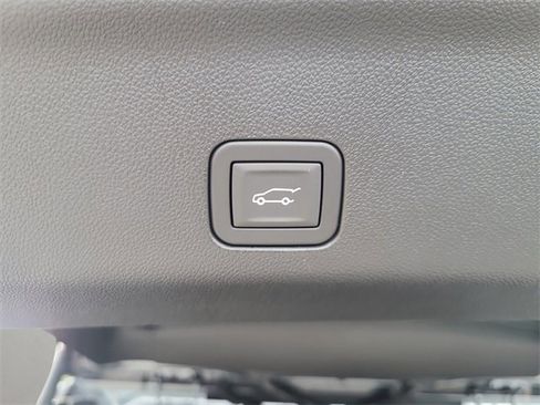 New 2026 Chevrolet Suburban LT w/ Comfort Package image 12