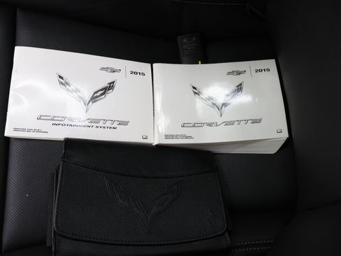 Used 2015 Chevrolet Corvette Stingray Coupe image 42