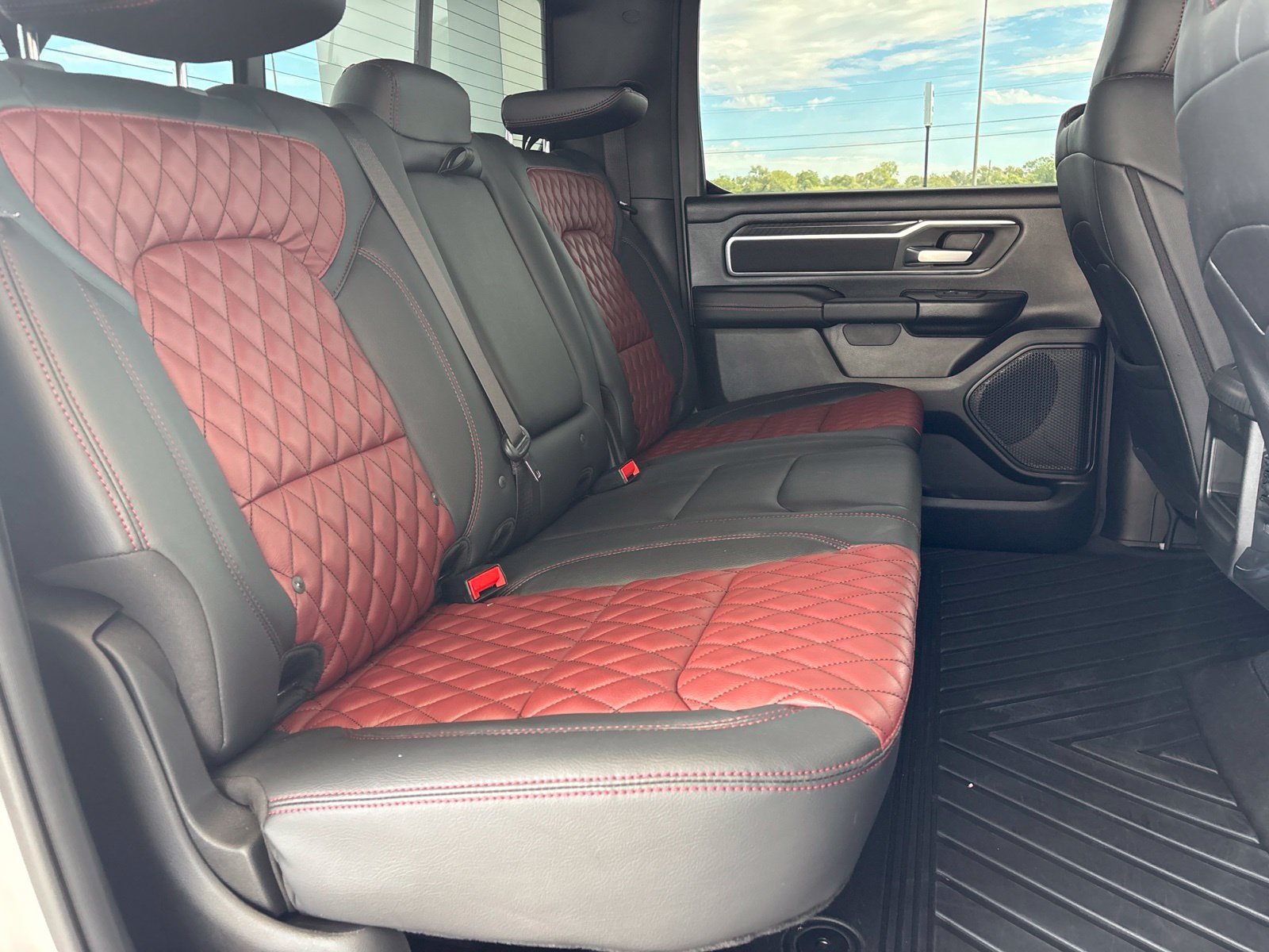 Used 2025 RAM 1500 Lone Star AWD/4WD image 34