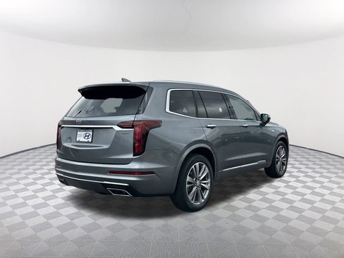 Used 2021 Cadillac XT6 Premium Luxury image 7