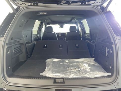 New 2026 Chevrolet Traverse RS AWD/4WD image 18