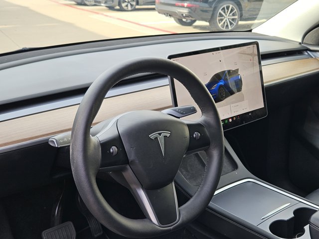 Used 2023 Tesla Model Y Long Range AWD/4WD image 6