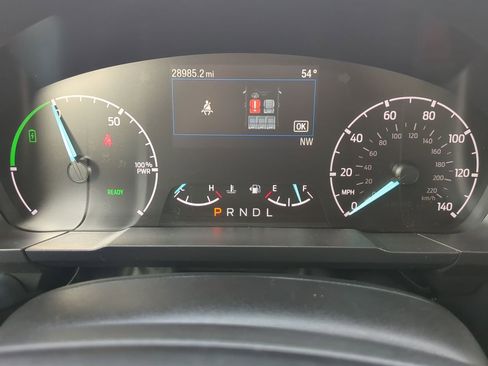 Certified 2024 Ford Maverick XLT w/ XLT Luxury Package image 24